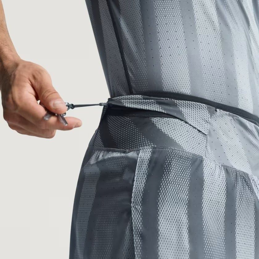 Quần short Nam chạy bộ Adizero BTN tích hợp gel