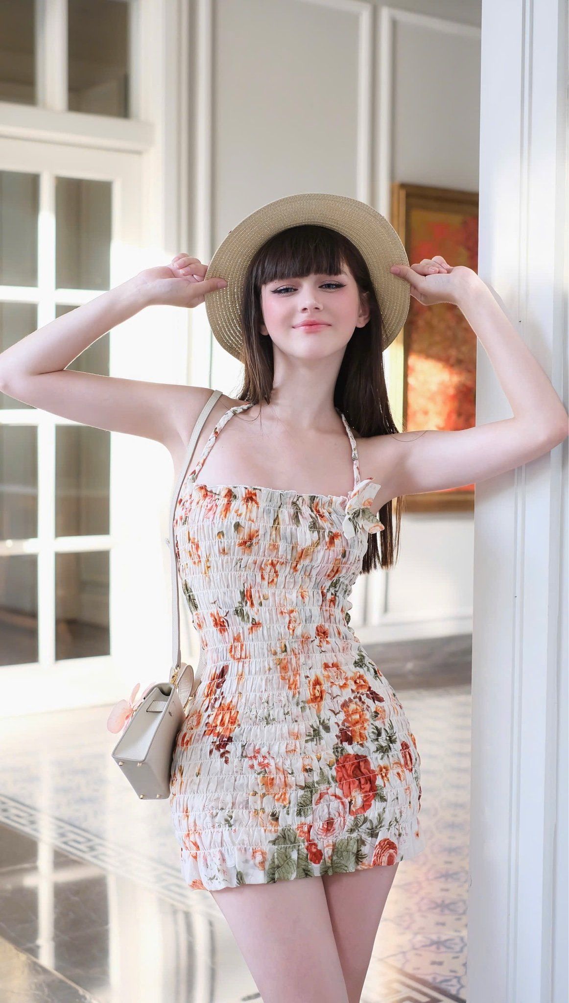 Đầm Yếm Nhúng Nền Hoa
