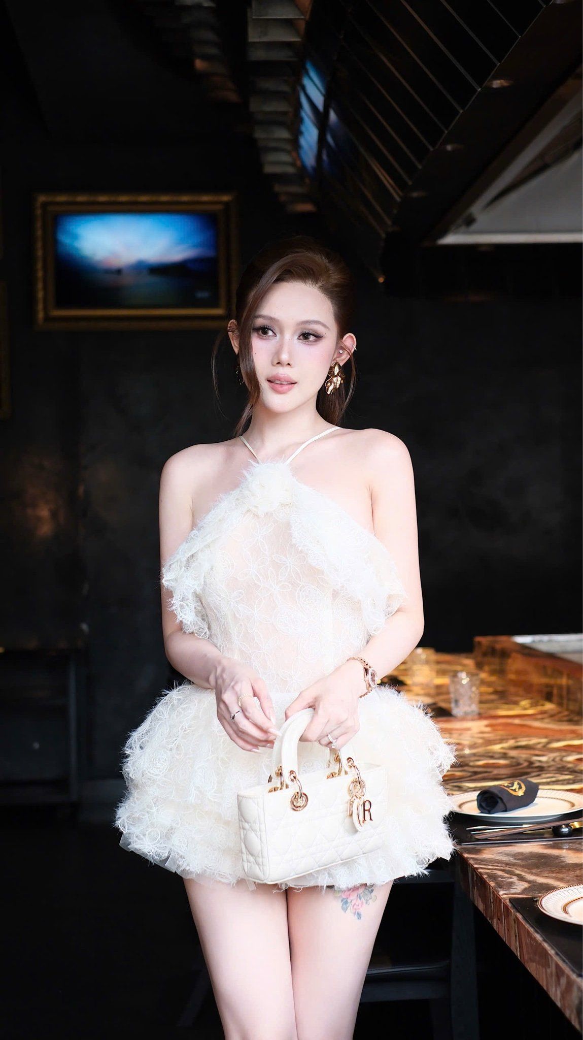 Đầm Yếm Ren Xù Tầng