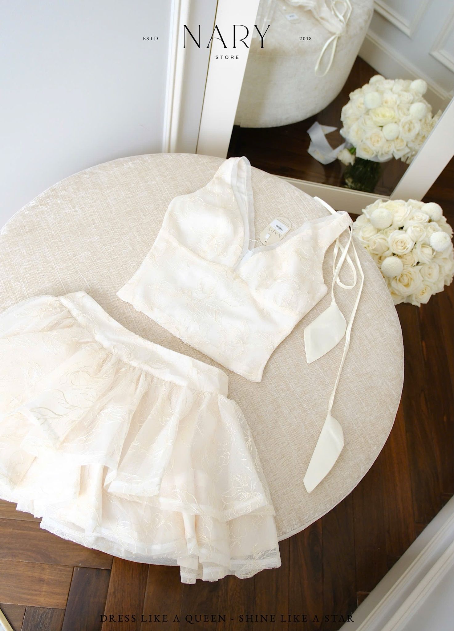 Set Họa Tiết Kèm Thắt Dây