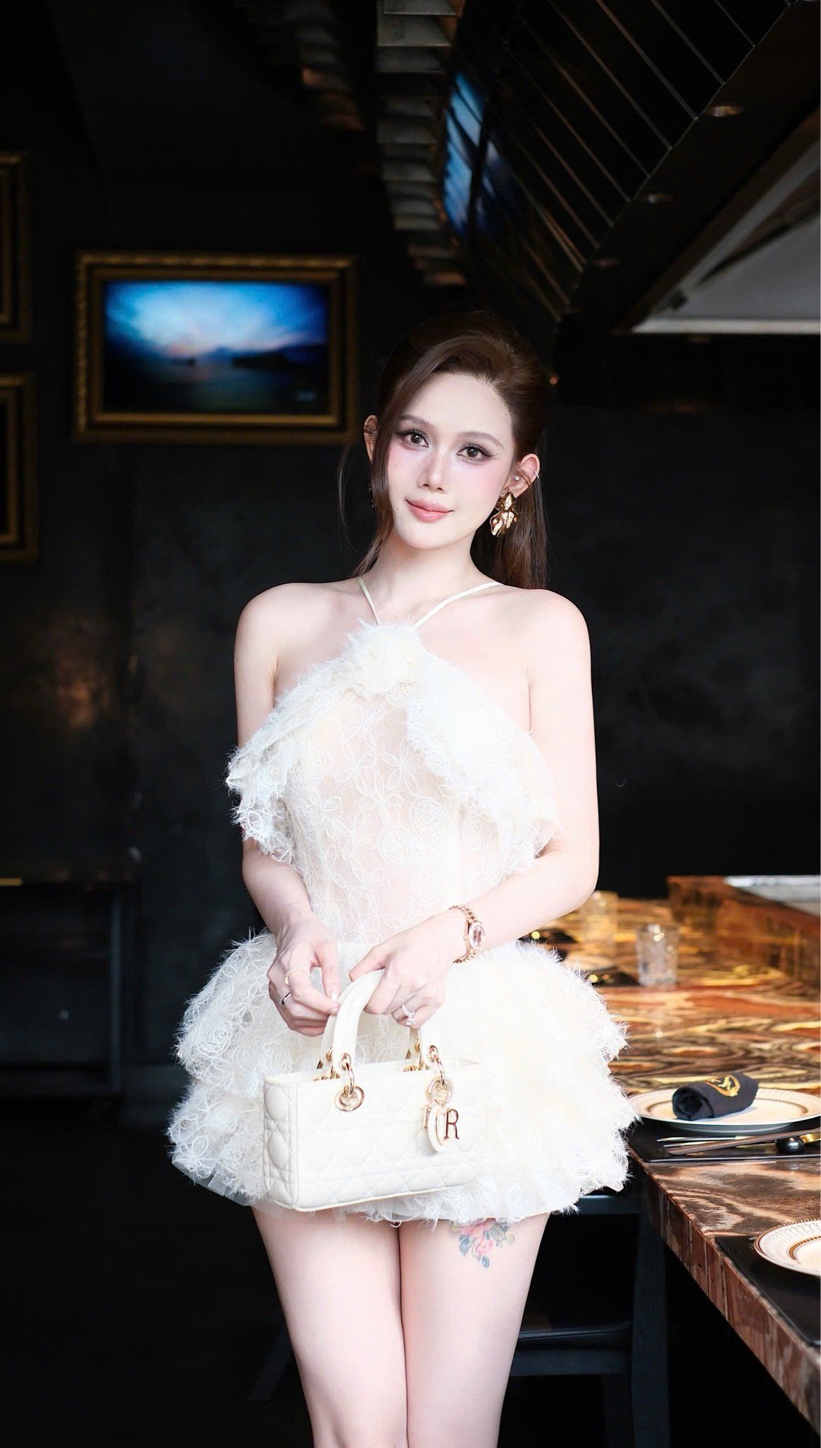 Đầm Yếm Ren Xù Tầng