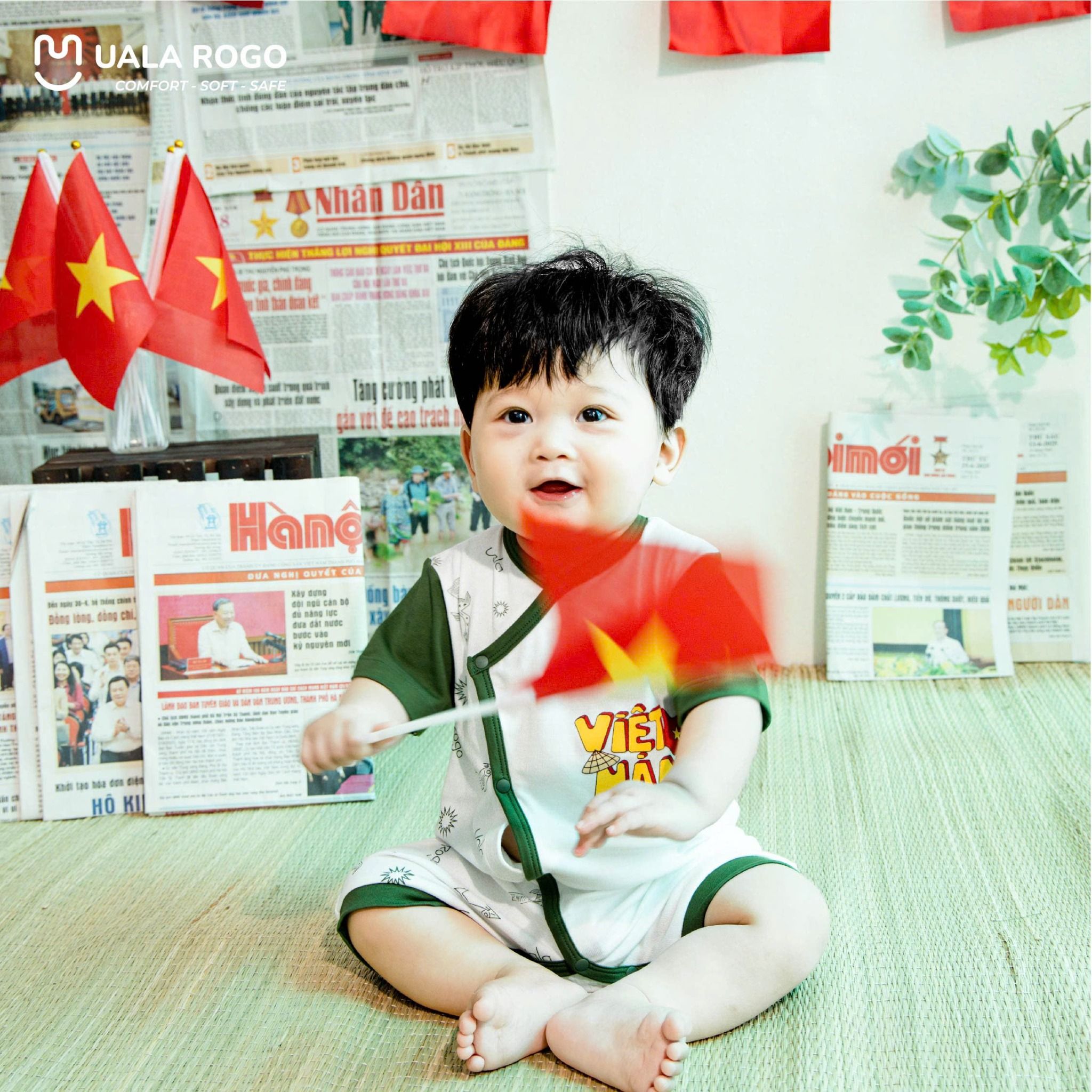 Body Cộc Petit Em Bé Yêu Nước UR 2233