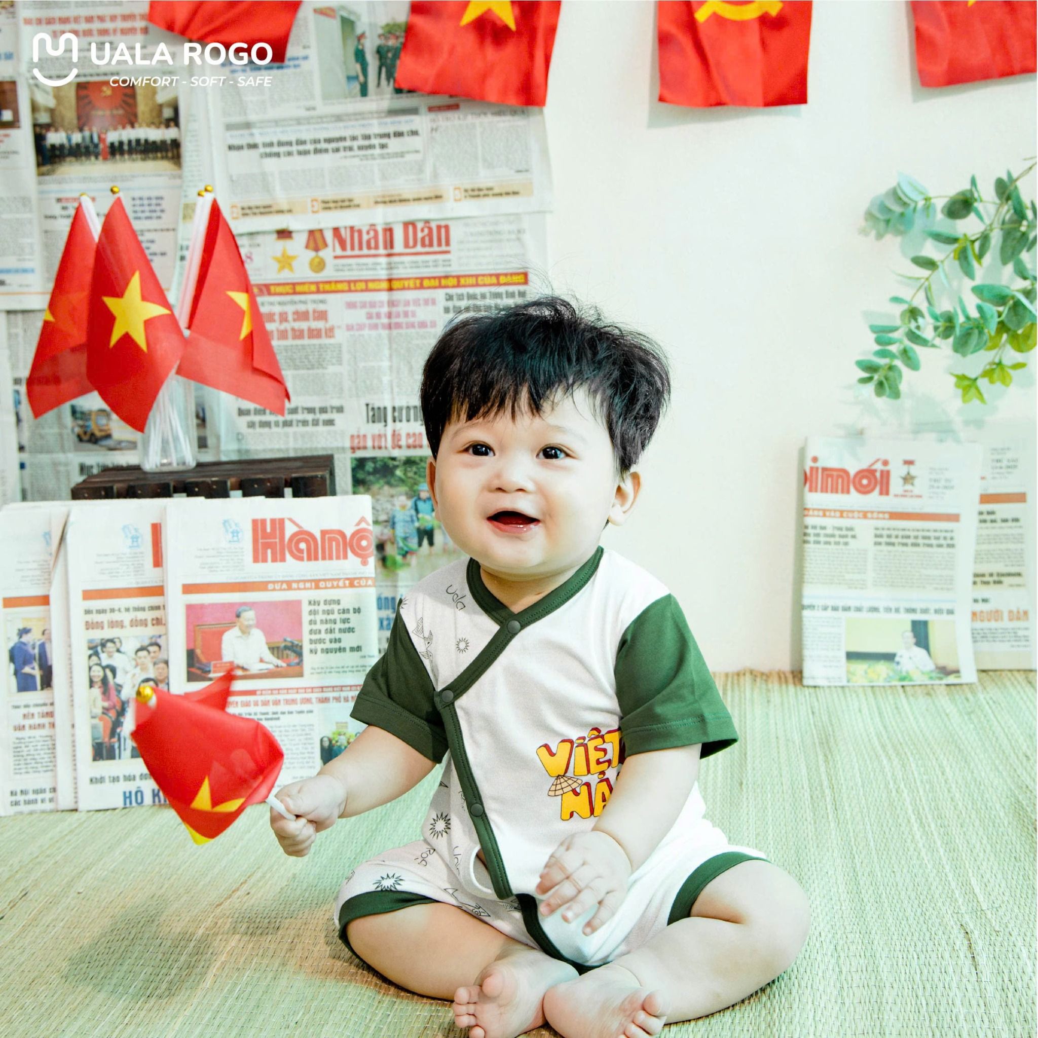 Body Cộc Petit Em Bé Yêu Nước UR 2233