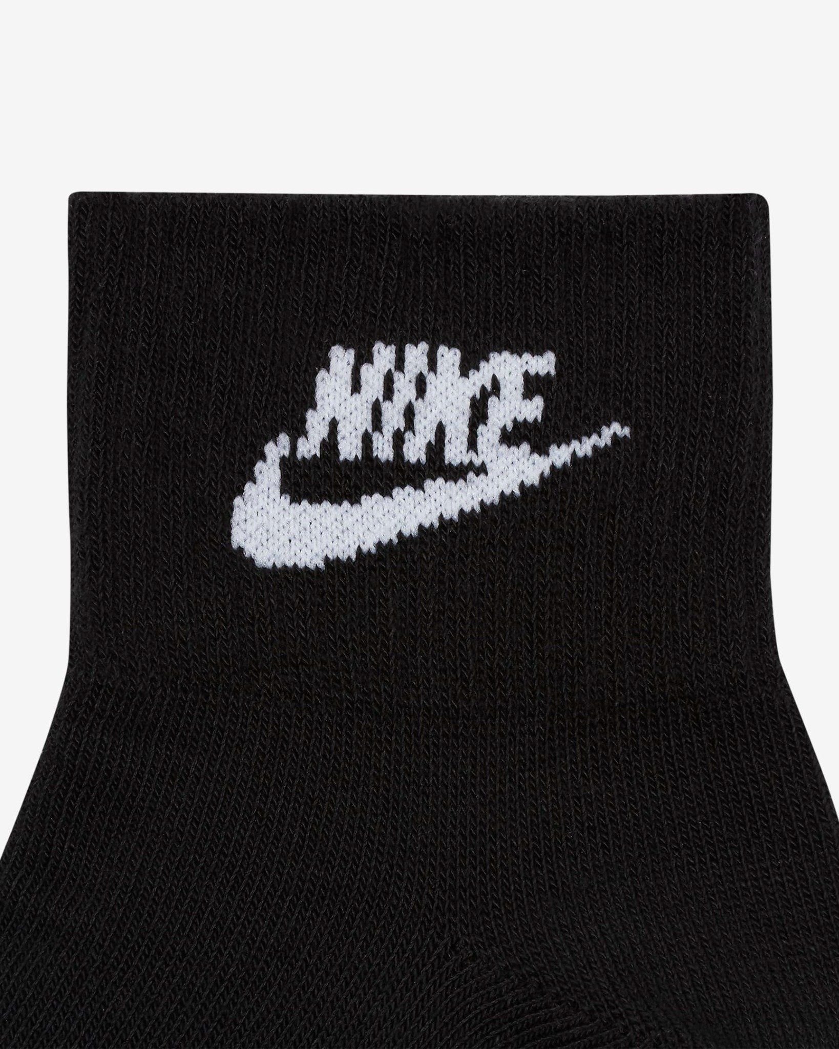 Vớ Tập Luyện Unisex NIKE Nike Everyday Essential DX5074-010