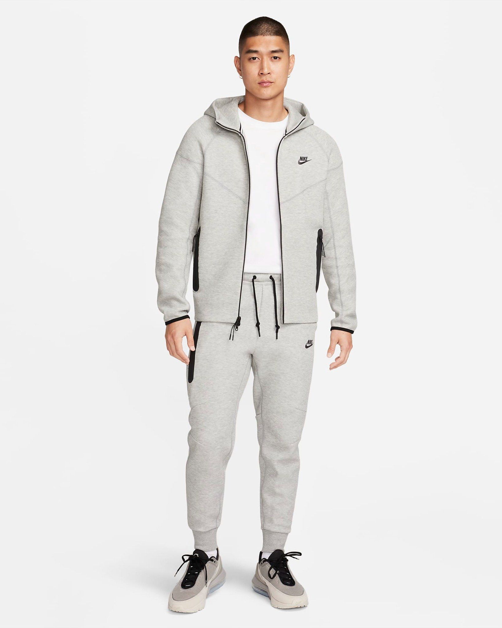 Thể Thao Nam NIKE As M Nk Tch Flc Jggr FB8003-063