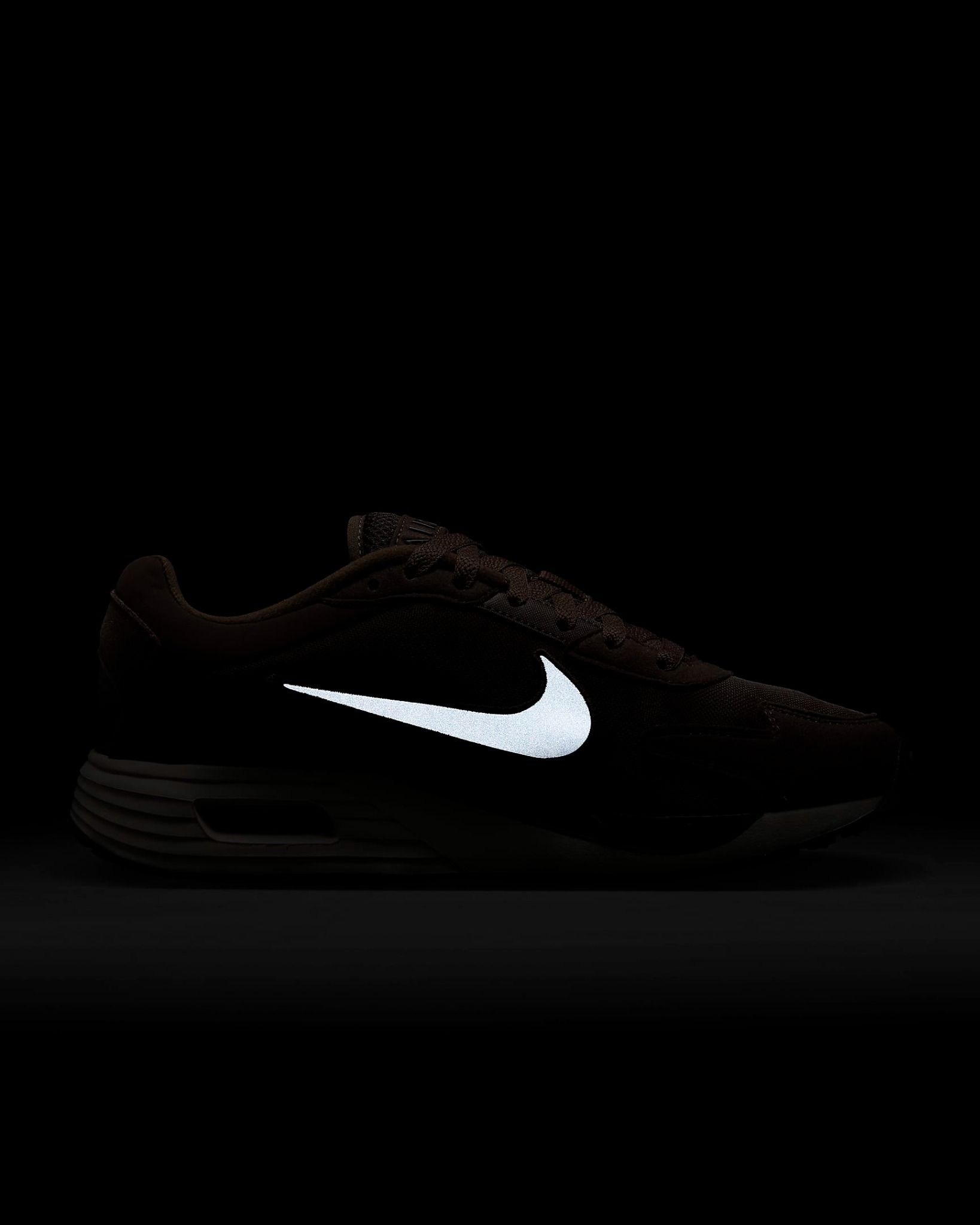 Giày Thể Thao Nữ NIKE Nike Air Max Solo FN0784-200
