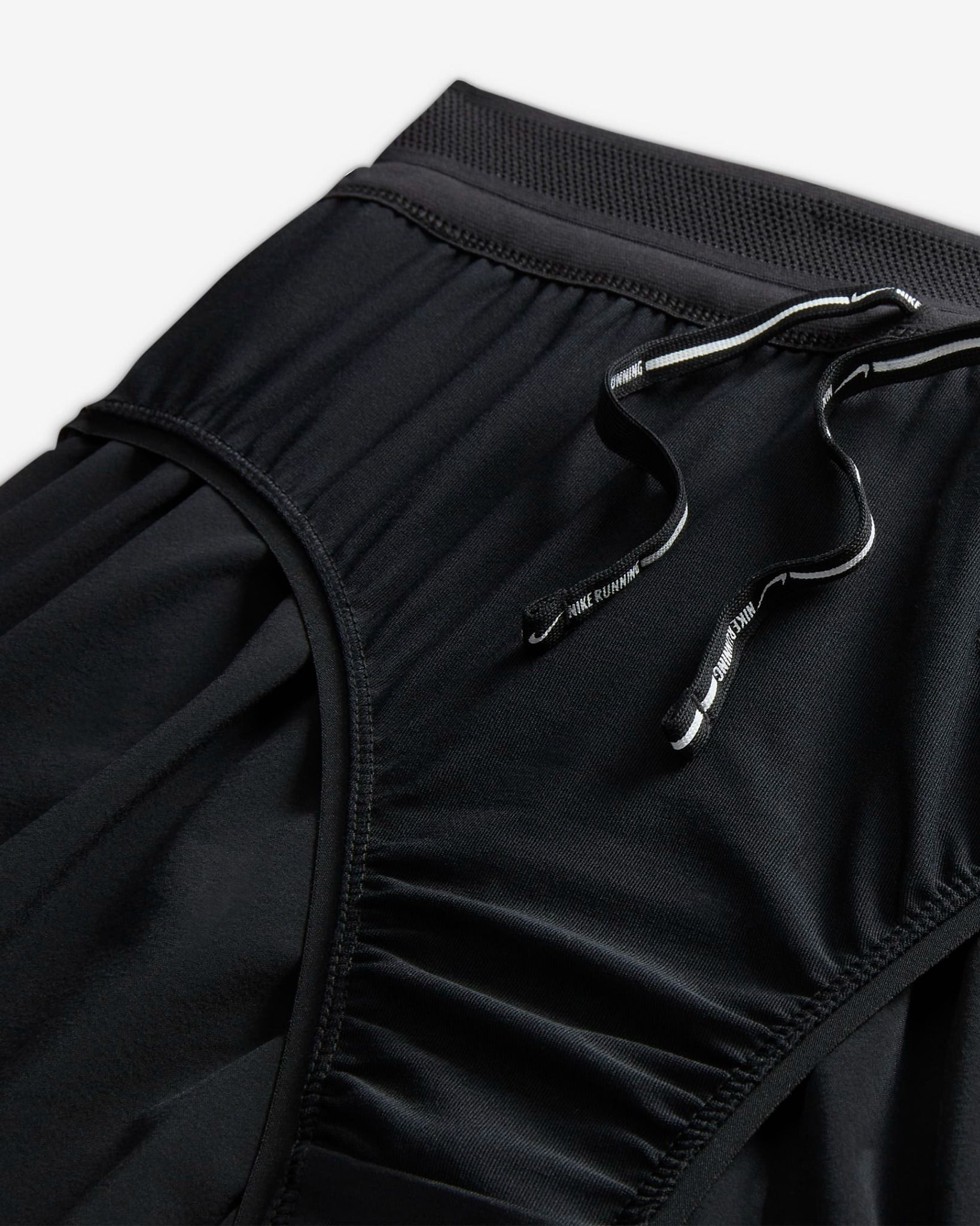 Quần Đùi Chạy Nữ NIKE As W Nk Arswft Dfadvmr3Inshort FN2329-010