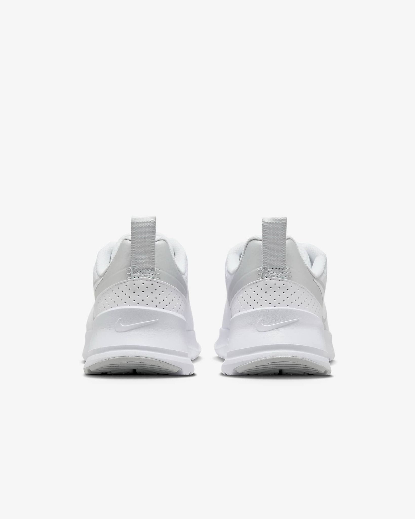 Giày Thể Thao Nữ NIKE Nike Air Max Nuaxis HF1233-101