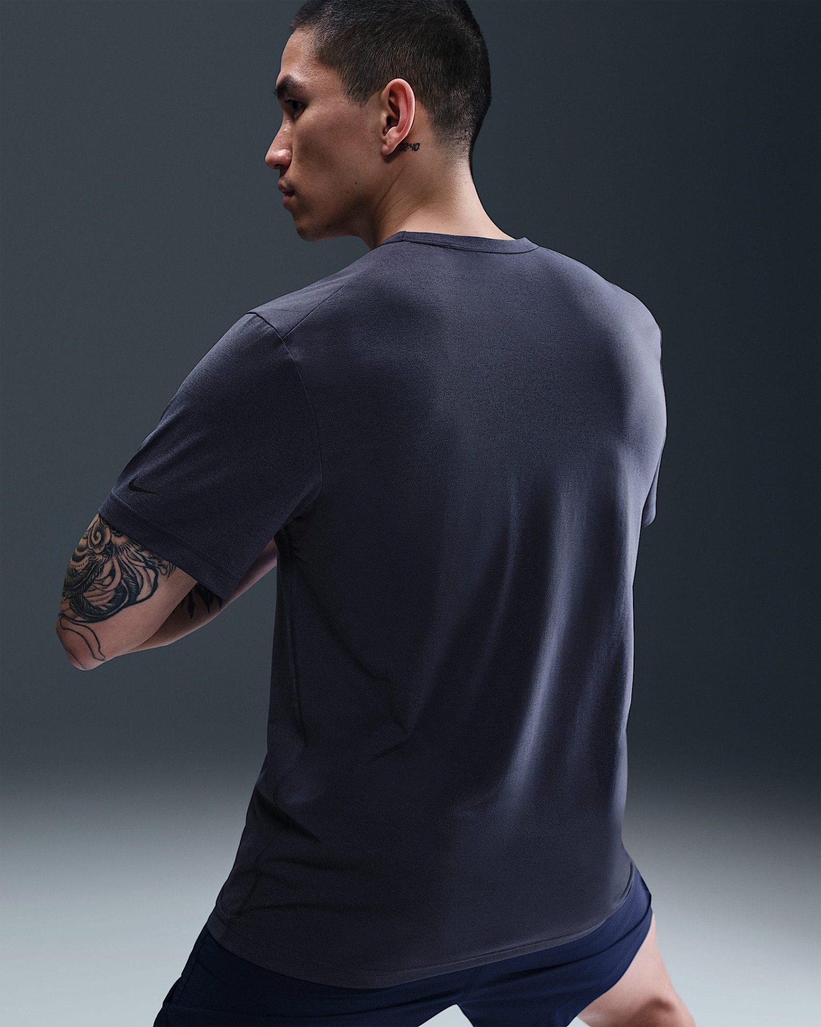 Áo Phông - Áo thun Tập Luyện Nam NIKE As M Nk Df Uv Hyverse Ss Swoos HJ3075-437