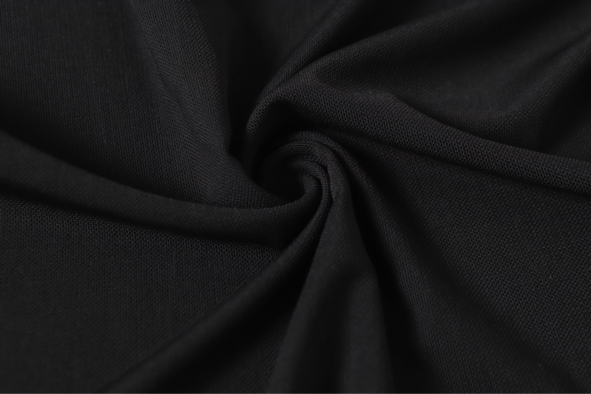 T-SHIRT 82 BLACK