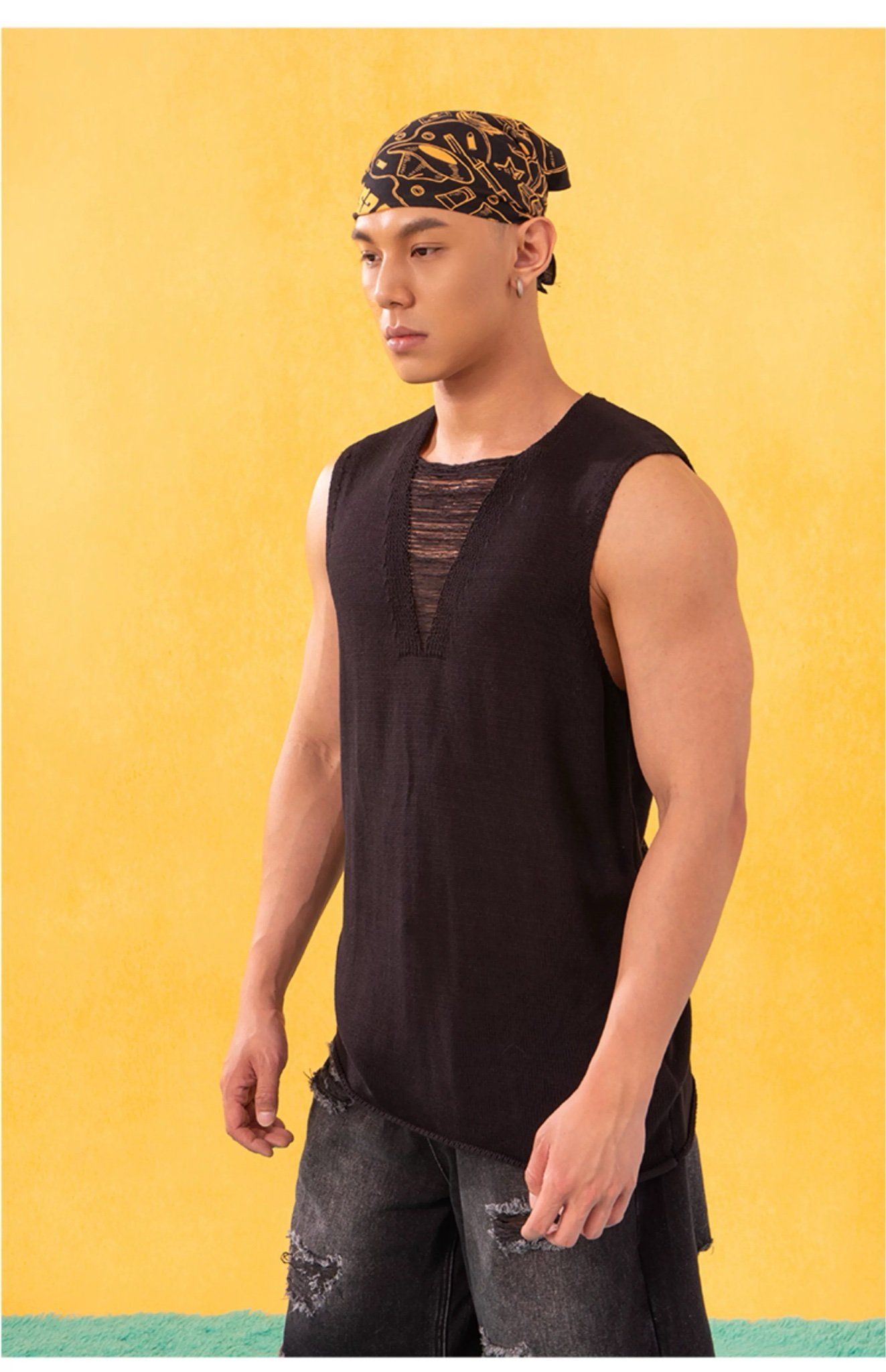 TANK TOP 8111 BLACK