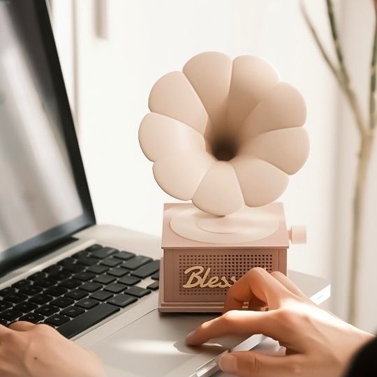 Loa kèn retro bluetooth Blessed