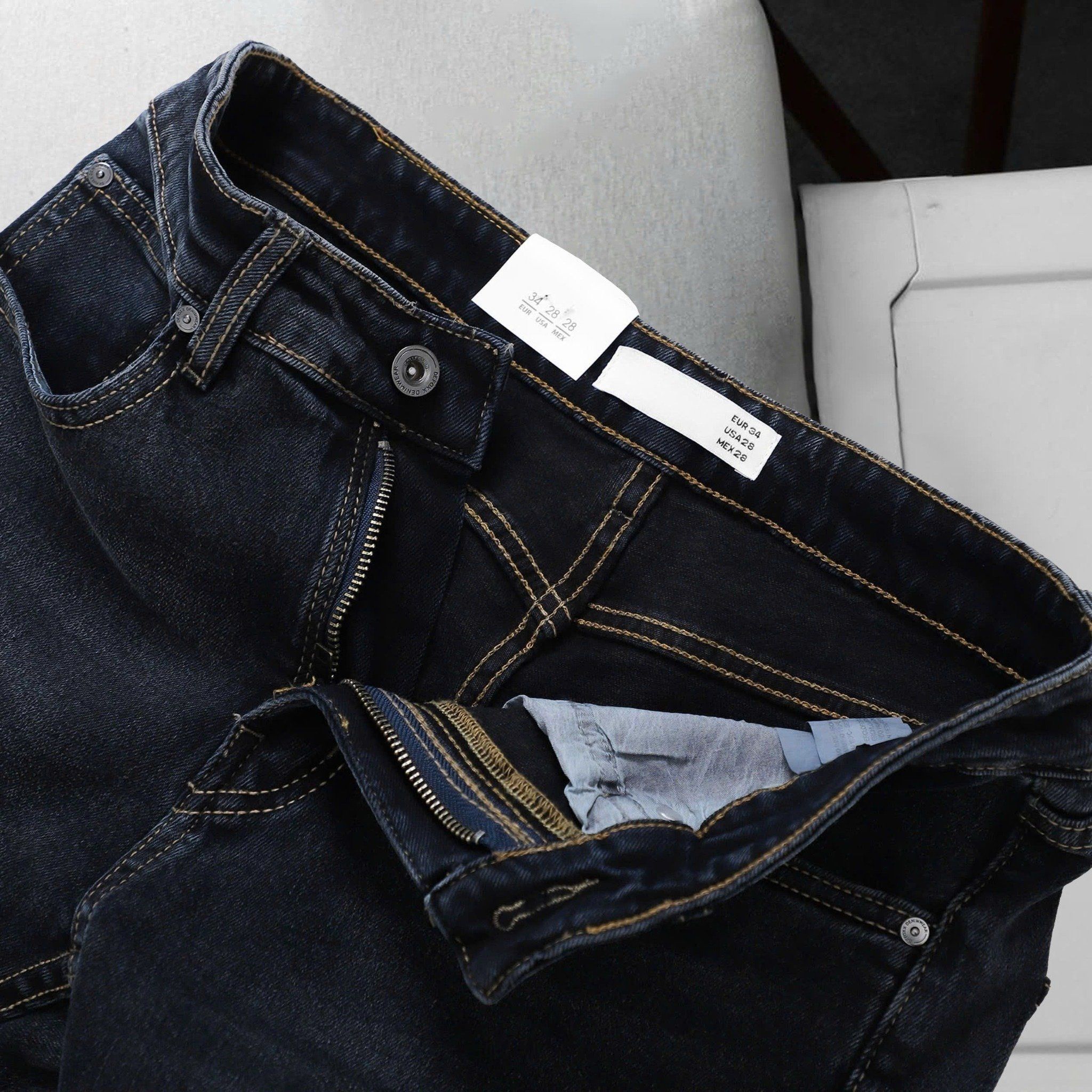 Quần Jeans Dark Blue Wash 1896