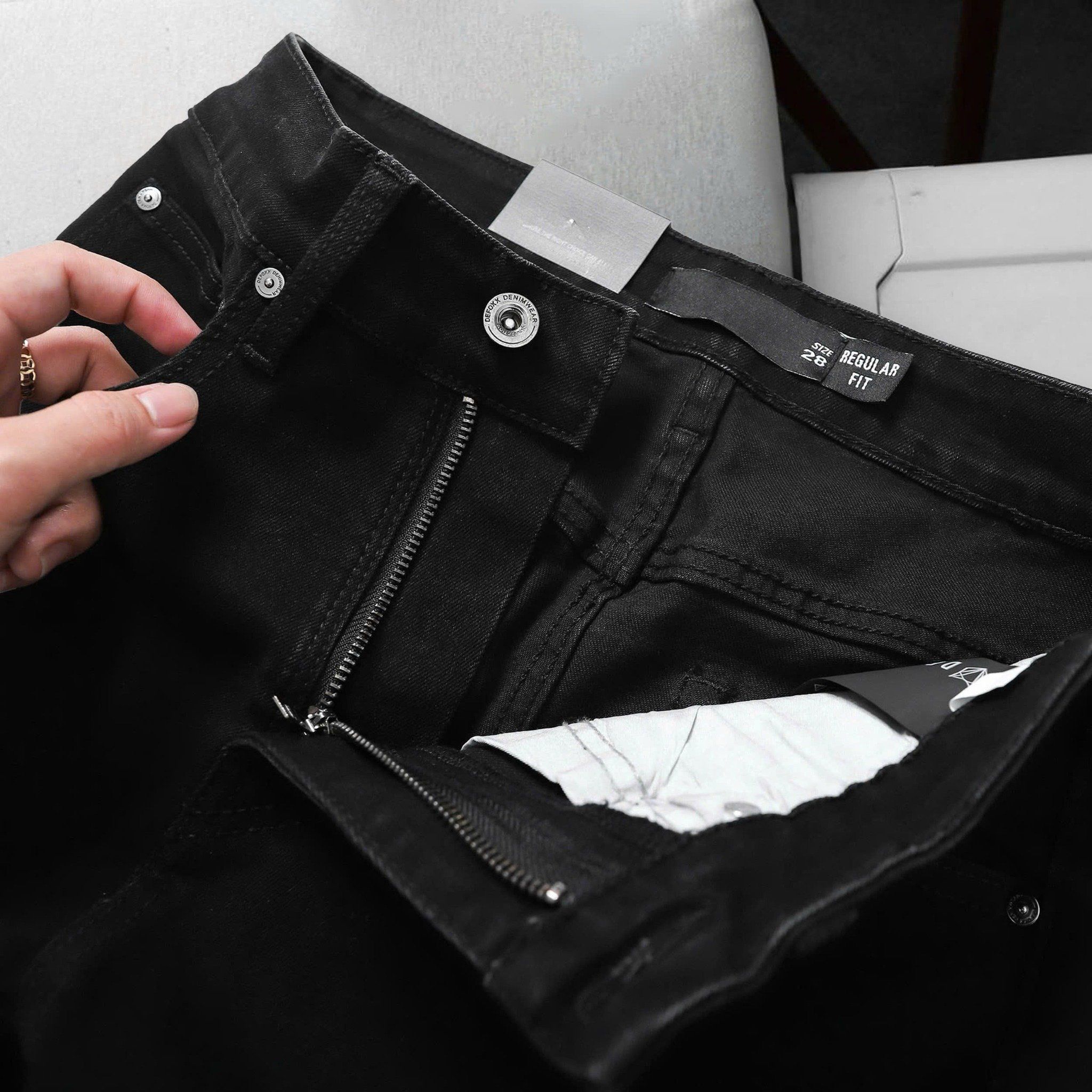 Quần Jeans Đen Basic 1894