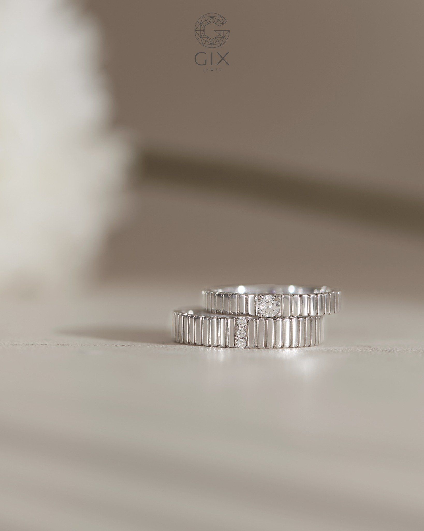 Nhẫn cưới kim cương đơn giản vàng tây 18k đẹp tặng đám cưới Gix Jewel