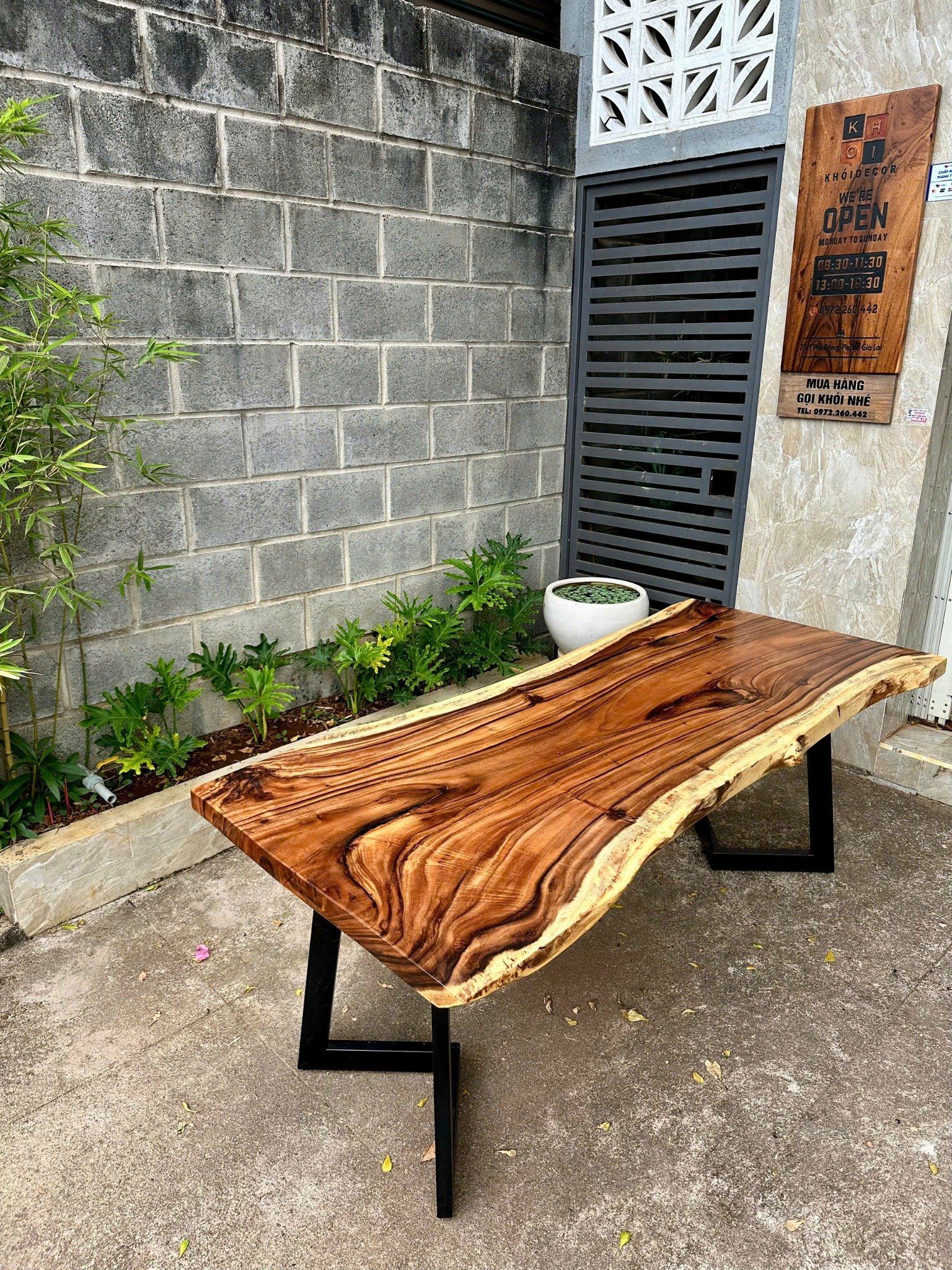 BÀN GỖ ME TÂY 180 x 80-68-79 x 5 cm