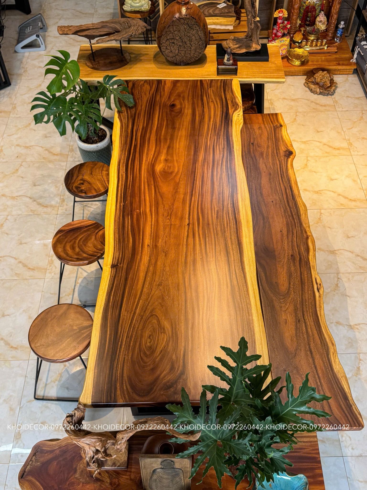 BÀN GỖ ME TÂY 240 x 83-89 x 5 cm