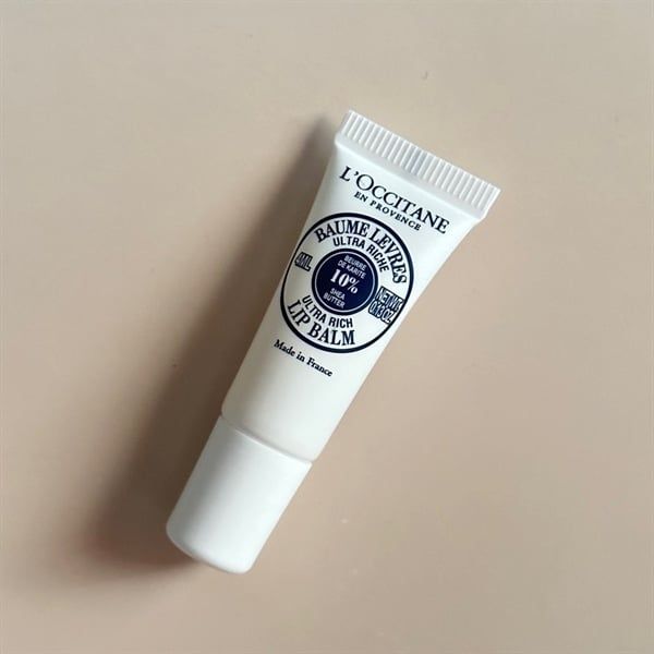 Son Dưỡng Môi L'Occitane Ultra Rich Lip Balm 10% Shea Butter LIP BALM Tuýp 4ml