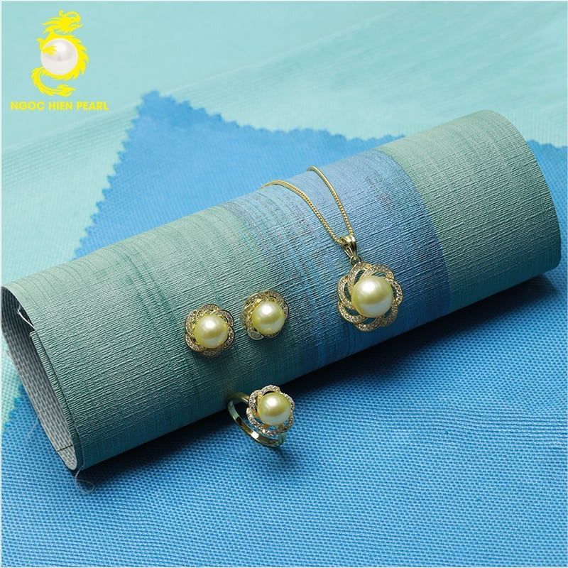 Bộ trang sức ngọc trai Southsea kết hợp vàng 18K GS0612