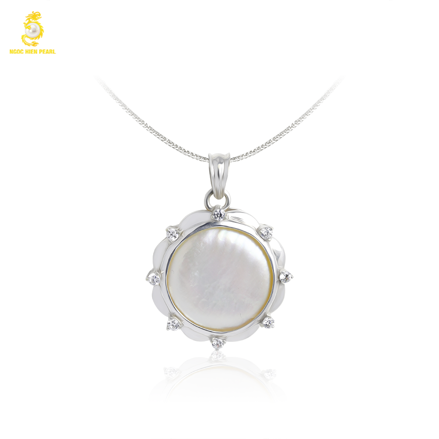 Mặt dây chuyền ngọc trai cấy trên vỏ GPP011