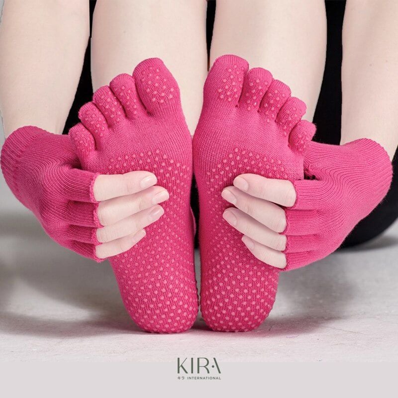 Combo Găng Tay + Tất 5 Ngón Nữ Chống Trượt Tập Yoga, Gym, Pilates – Co Giãn, Thoáng Khí