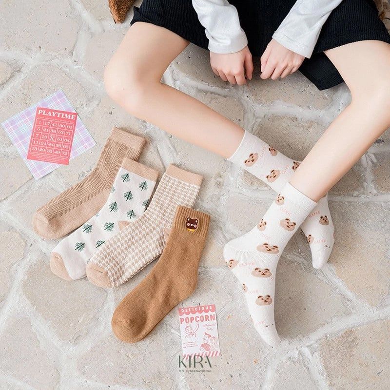 Tất Len Dài Nữ Giữ Ấm Mùa Đông – Nhiều Màu Nhiều Mẫu Dễ Thương, Họa Tiết Gấu Cây Caro