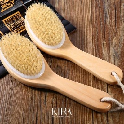 Bàn chải tắm massage cán dài và cọ khô toàn thân bằng gỗ – Tẩy tế bào chết, cải thiện lưu thông máu, spa tại nhà