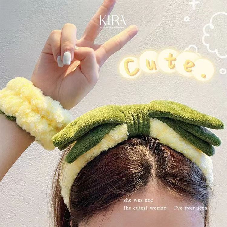Set phụ kiện rửa mặt trái dứa 3 món – Băng đô, cổ tay, bờm tóc dễ thương, chất mềm mịn, chống nước chảy tay áo