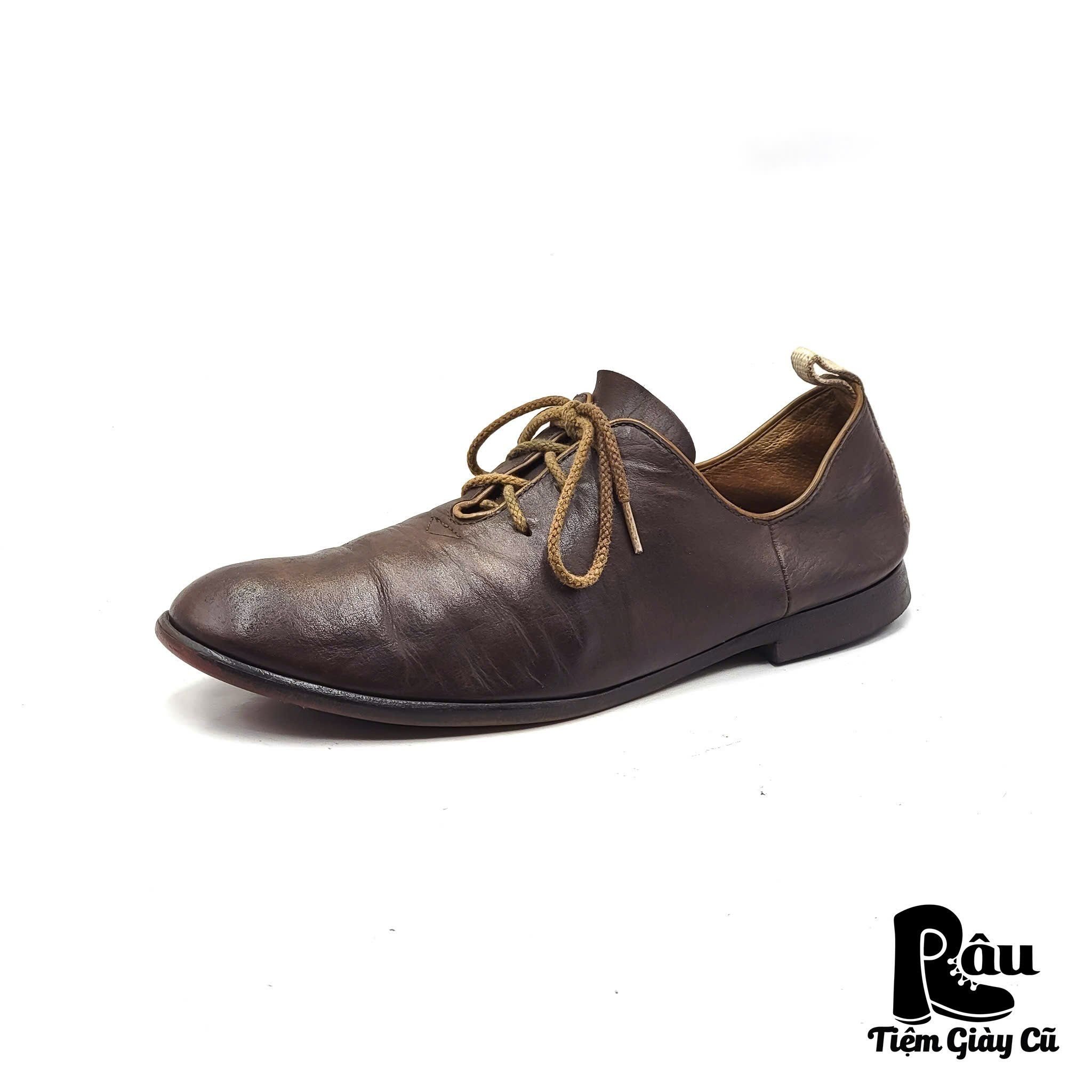 |SIZE 43| ALFREDO BANNISTER BROWN LOW COLLAR OXFORD Z43-5982