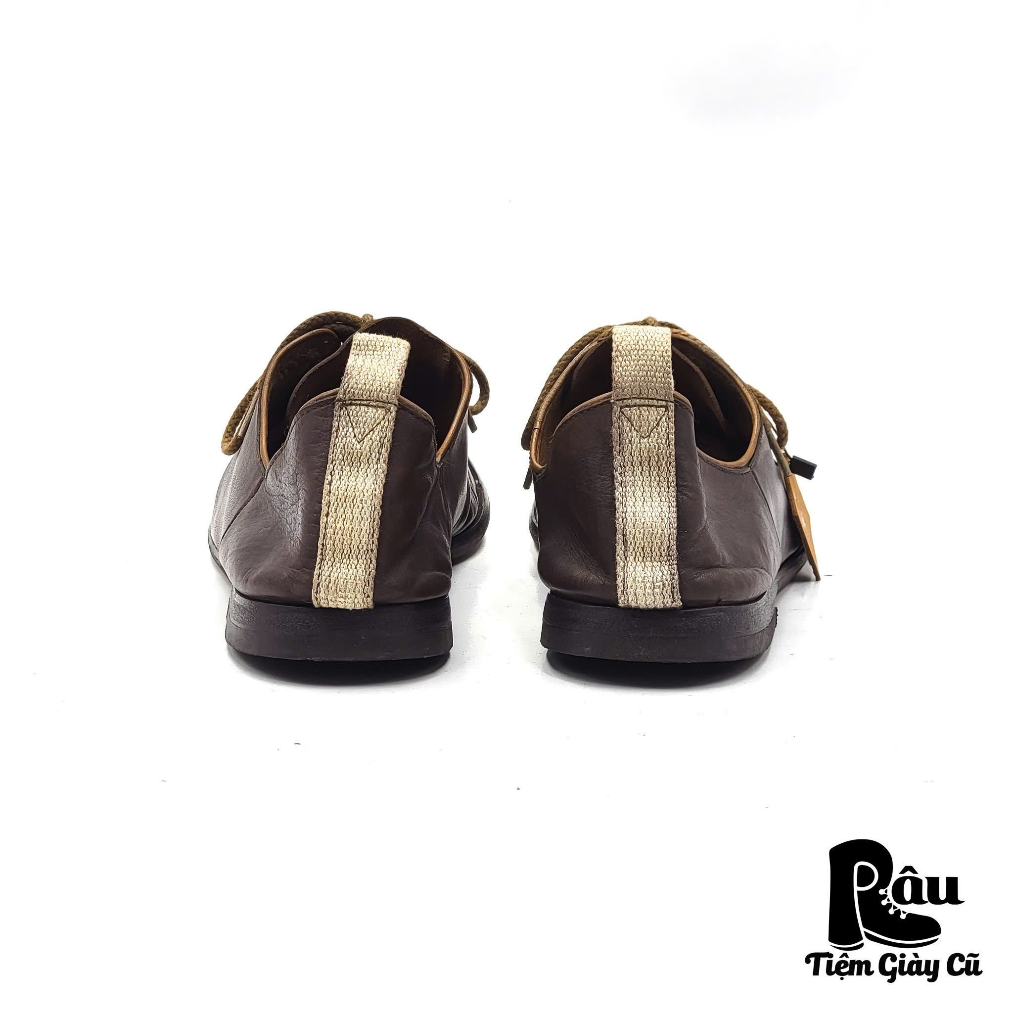 |SIZE 43| ALFREDO BANNISTER BROWN LOW COLLAR OXFORD Z43-5982