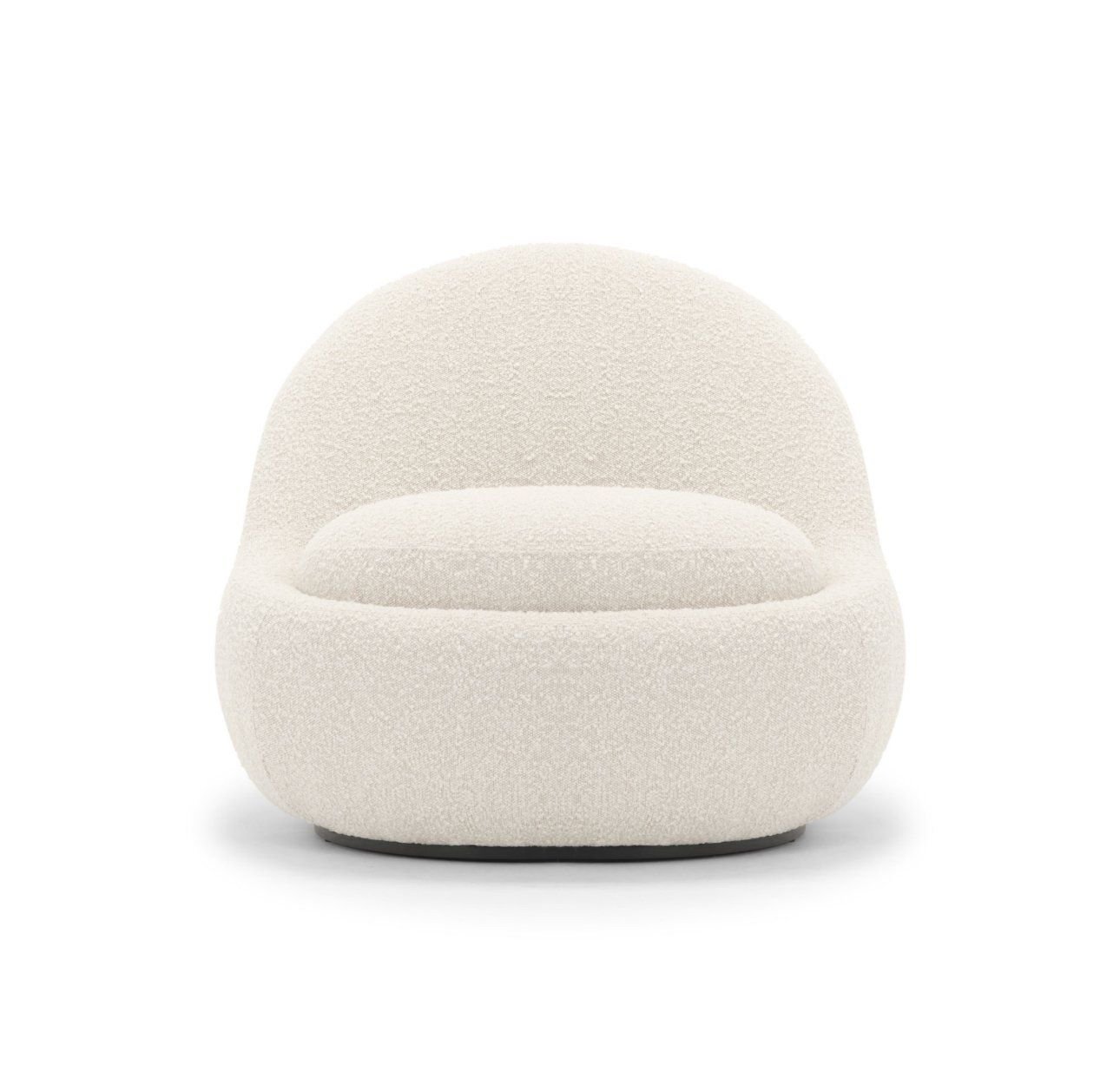 The P. White armchair | HÃNG TRƯNG BÃY