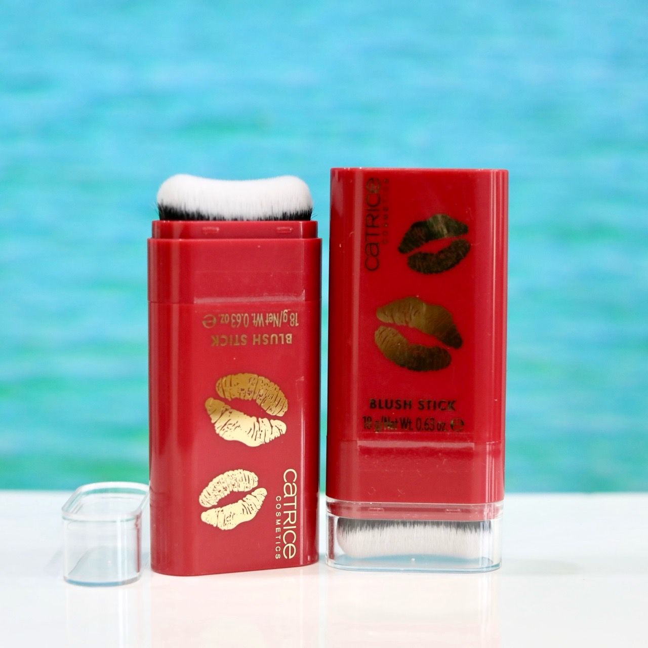 Phấn Má Dạng Thỏi Catrice Kiss & Glow C02 Amors Fave – Tông Hồng Cam Tự Nhiên, Lên Màu Mịn Mướt
