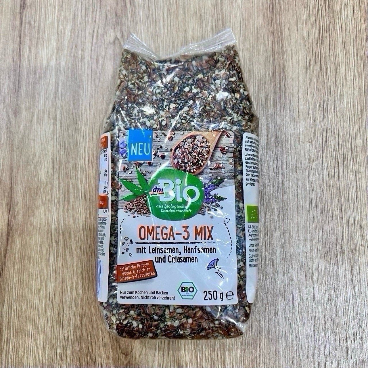 Hạt dinh dưỡng tổng hợp dmBio Omega-3 Mix 200g – Giàu chất xơ & axit béo thiết yếu