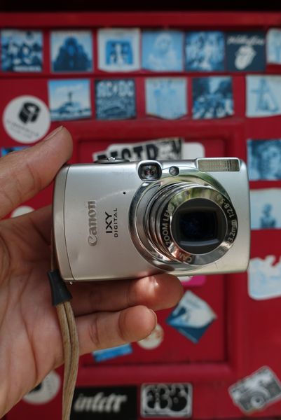 Canon IXY 810 IS – Thường Xanh Film Store