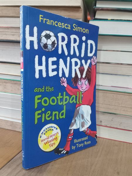 horrid-henry-and-the-football-fiend-francesca-simon-tony-ross-momo