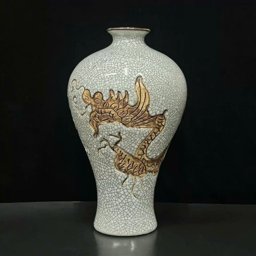 Bình gốm men rạn hoạt tiết rồng vàng bay BKCECN-9266