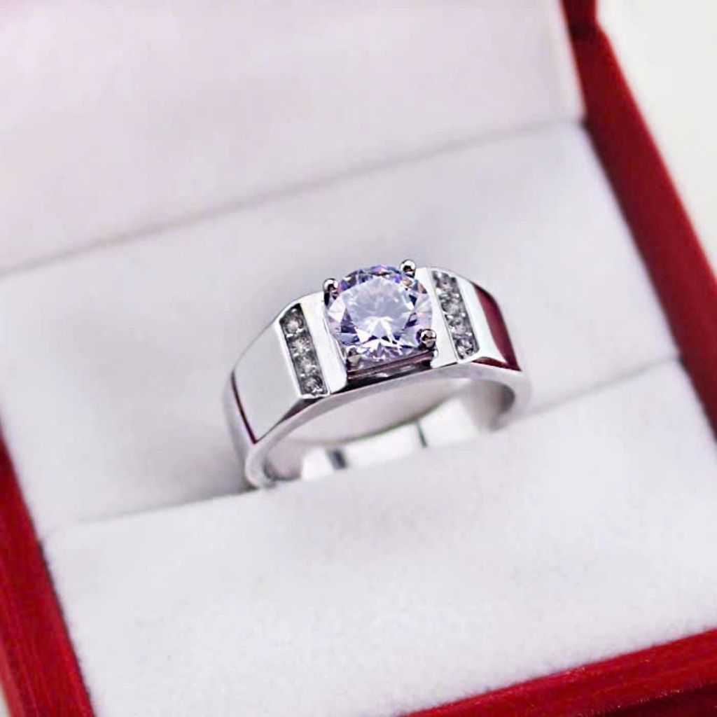 Nhẫn Nam Thép Không Gỉ Mạ Bạch Kim Đá Moissanite Sang Trọng BKSTCN-9250