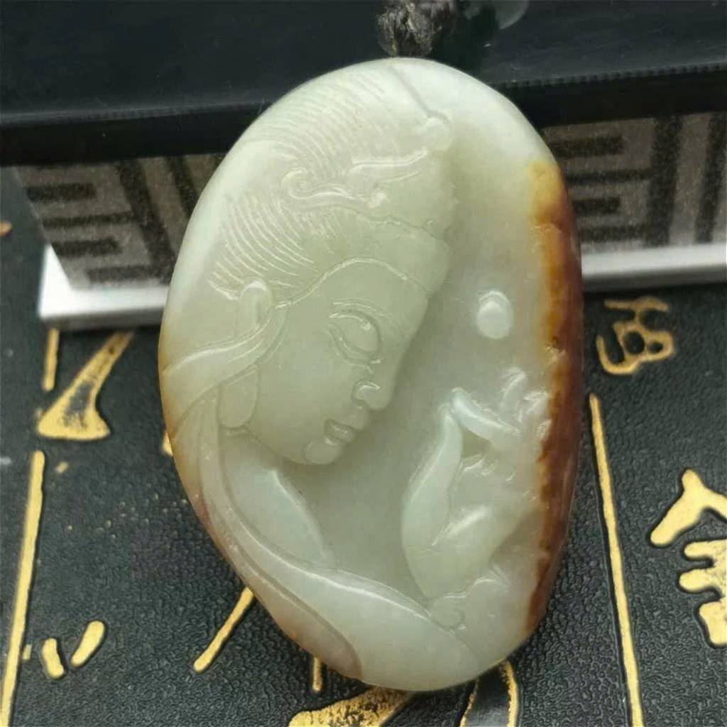 Dây Chuyền Quan Âm Ngọc Hoà Điền BKSTCN-9265