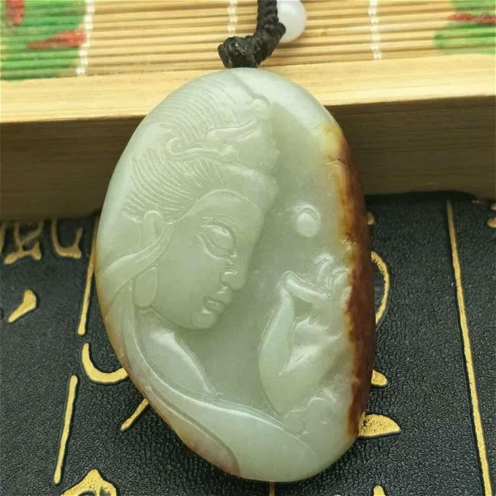 Dây Chuyền Quan Âm Ngọc Hoà Điền BKSTCN-9265