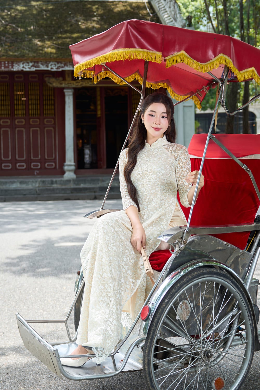 dạm ngõ mặc gì