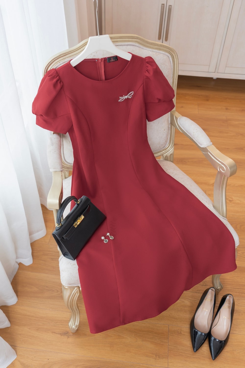 7 Lưu ý giúp bạn chọn đầm trung niên dự tiệc sang chảnh