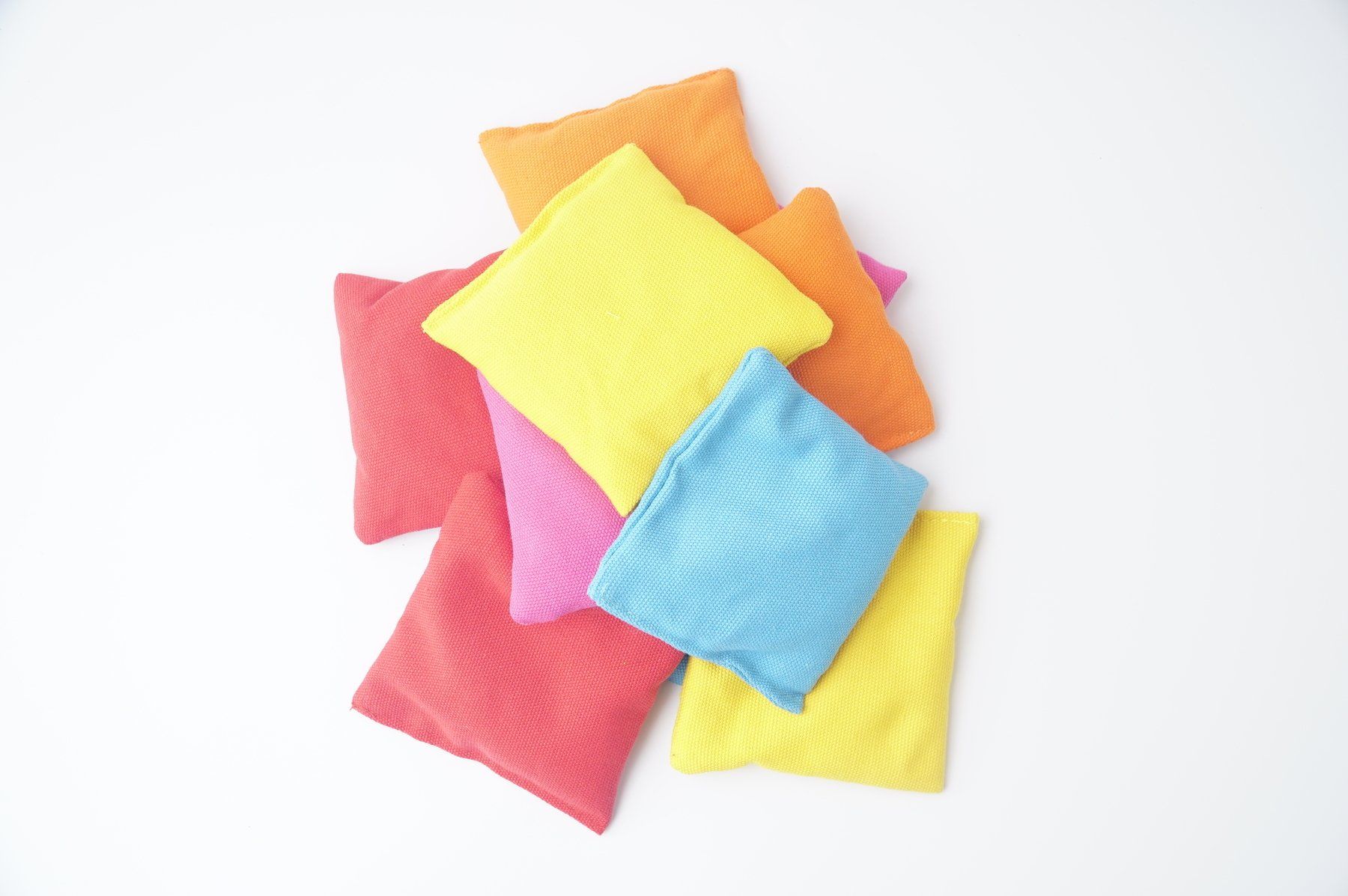 Túi cát chơi ném bean bag, đồ chơi túi cát ném bằng vải dày dặn loại xịn- Nhiều màu