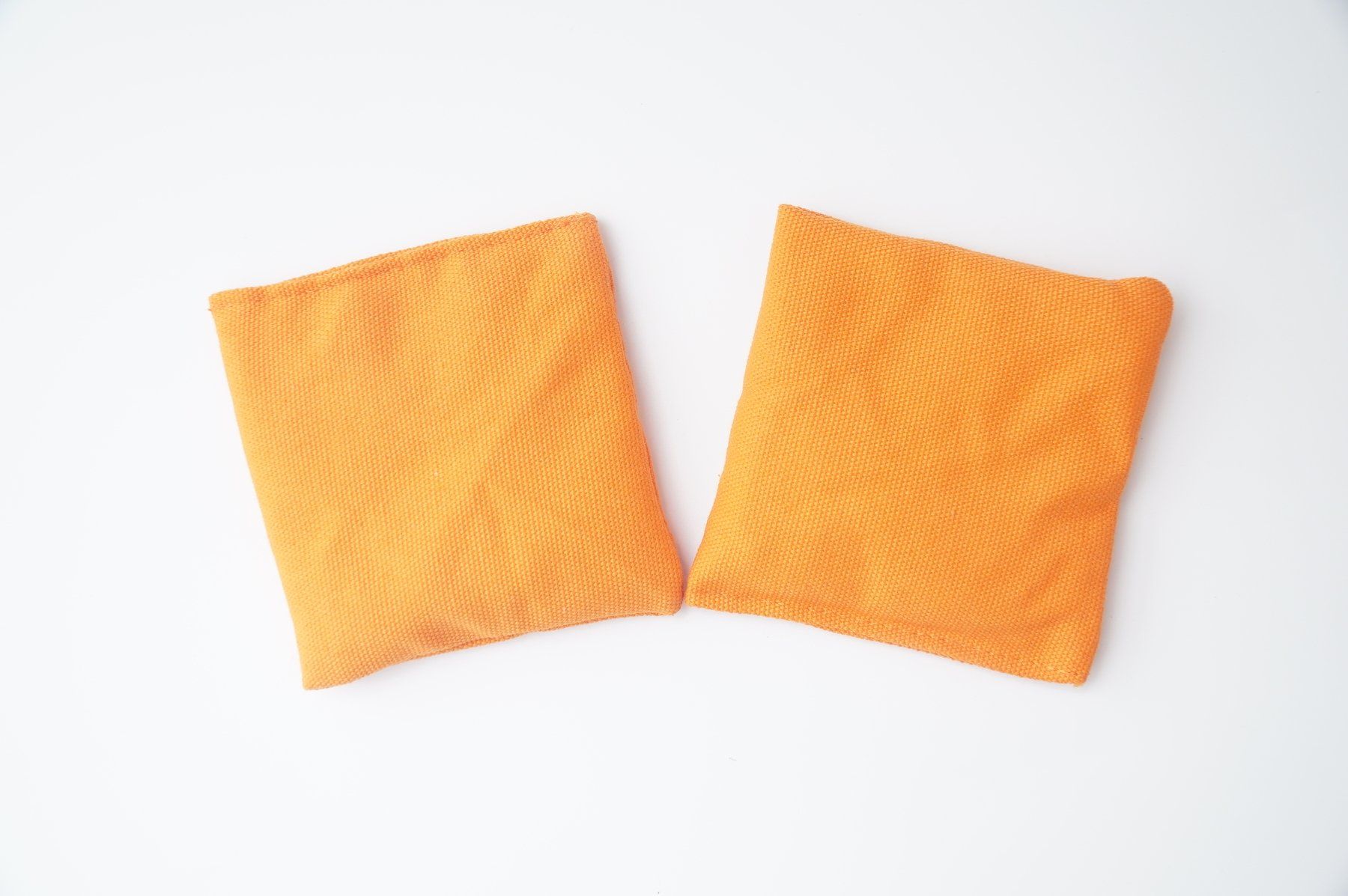 Túi cát chơi ném bean bag, đồ chơi túi cát ném bằng vải dày dặn loại xịn- Nhiều màu