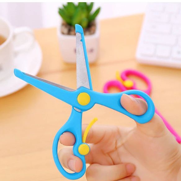Kéo cắt giấy trẻ em an toàn cho bé, kéo tập cắt giấy cho trẻ mầm non - Nhiều màu
