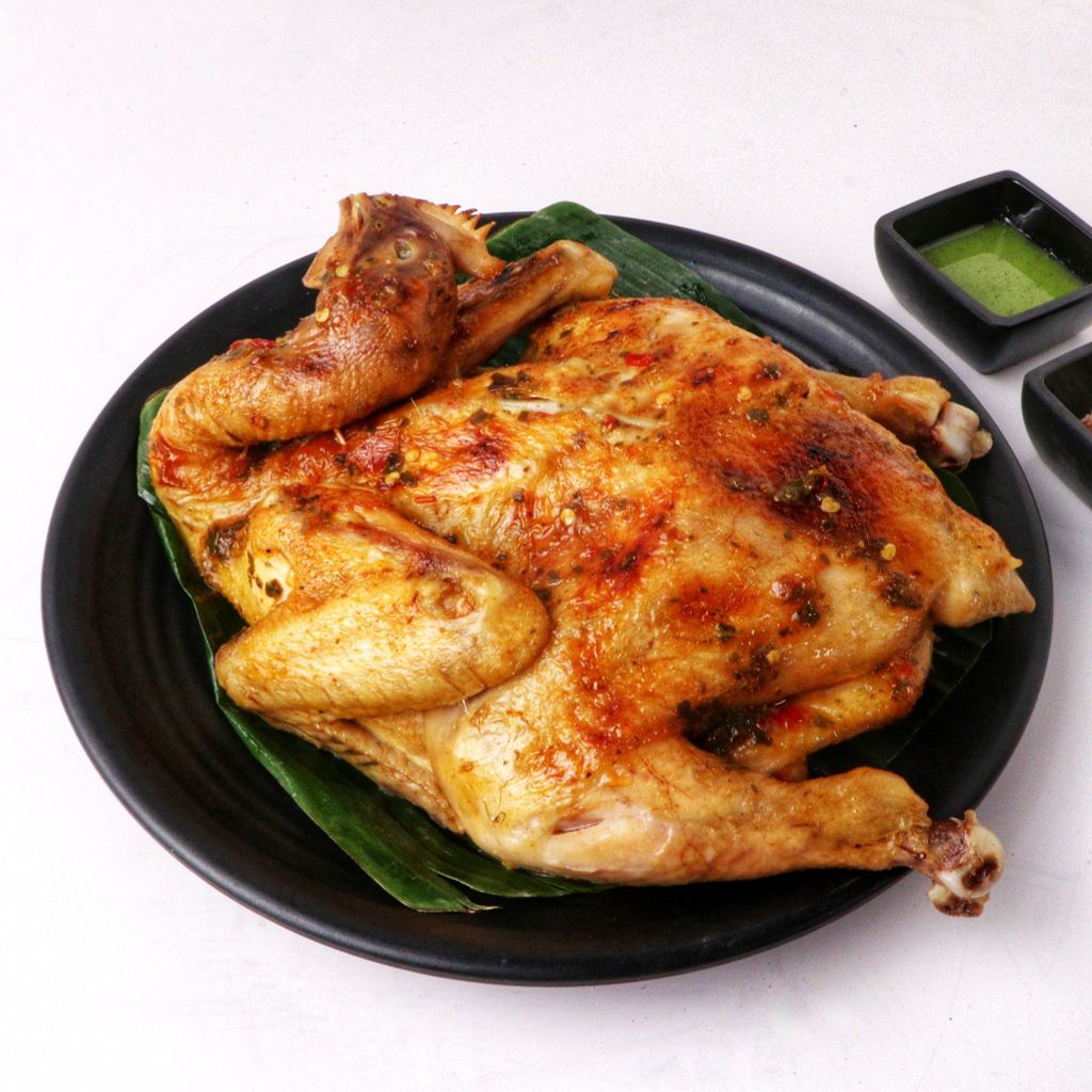 Gà Nướng Nguyên Con (Được Chọn Vị)