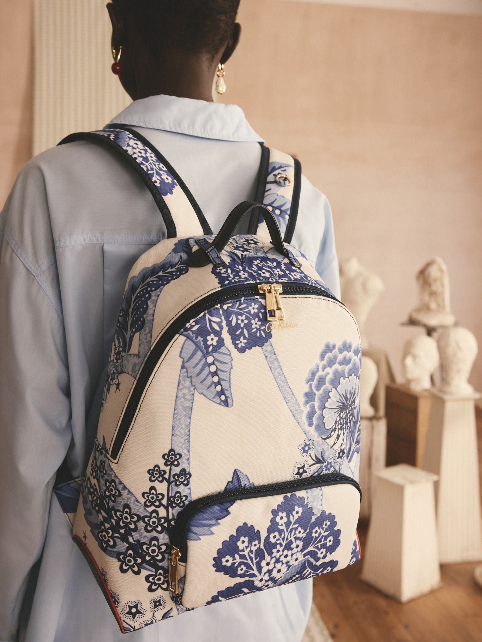 Ba lô đi học/đi làm/Backpack - Doodles & Daydreams Floral - Blue/White - AA2193