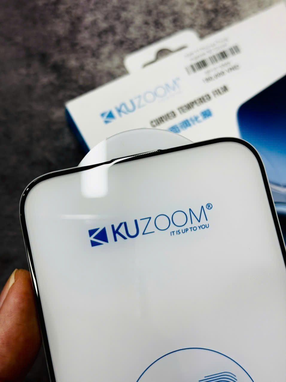 Kính 14 Promax/15/16 Plus Trong Kuzoom 3D Curved