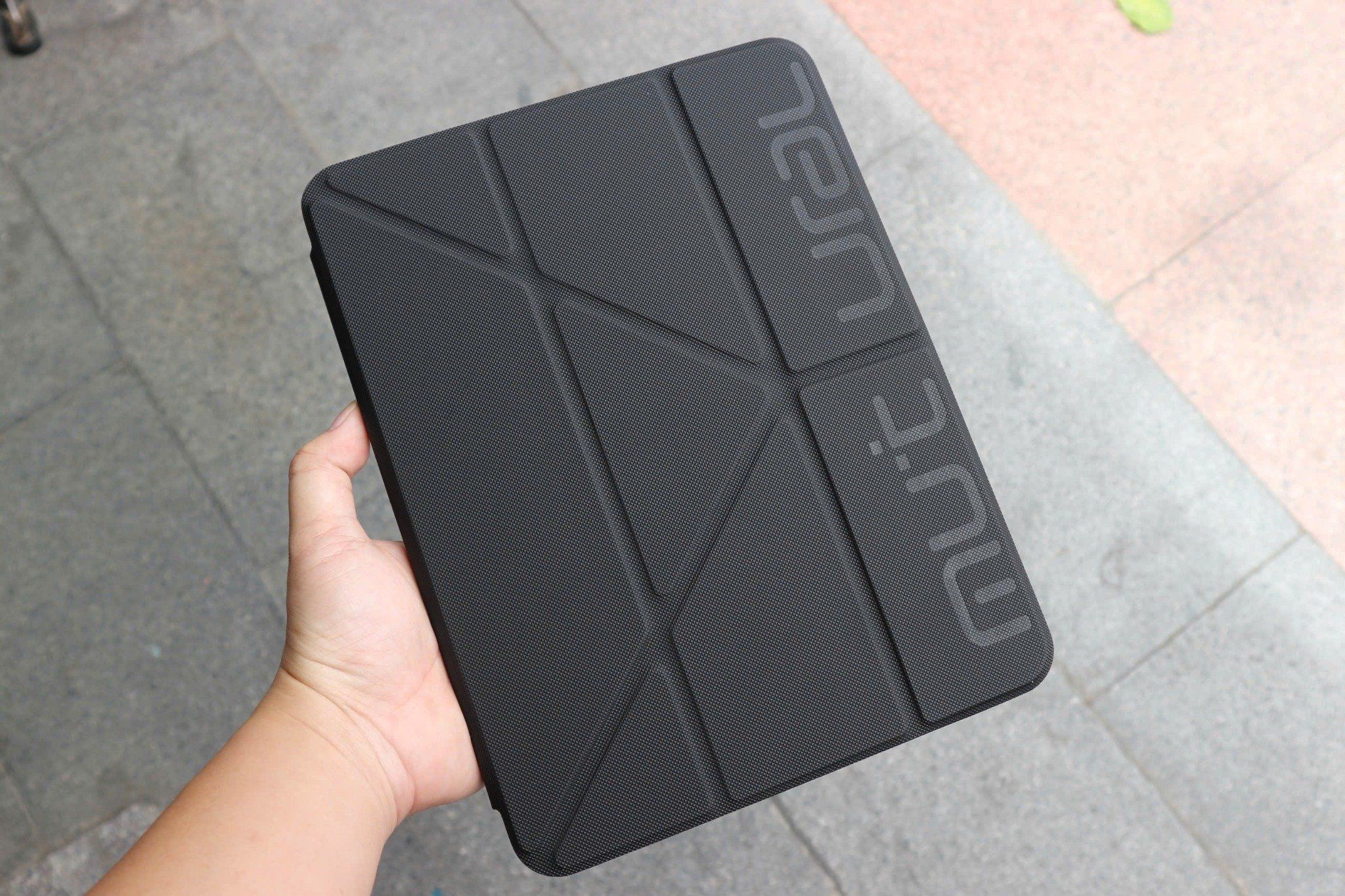 Bao Da iPad Gen 11(A16) Mutural Diamon-Đen
