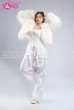 Outfit Phối Sẵn - (HAF0003 Áo Khoác Lông Form Croptop Trắng phối HAQ0001 Áo 2 Dây Cúp Ngực Tua Rua Trắng - HQC0001 Quần Dù Ống Rộng Phối Chun Dây Rút Trắng)
