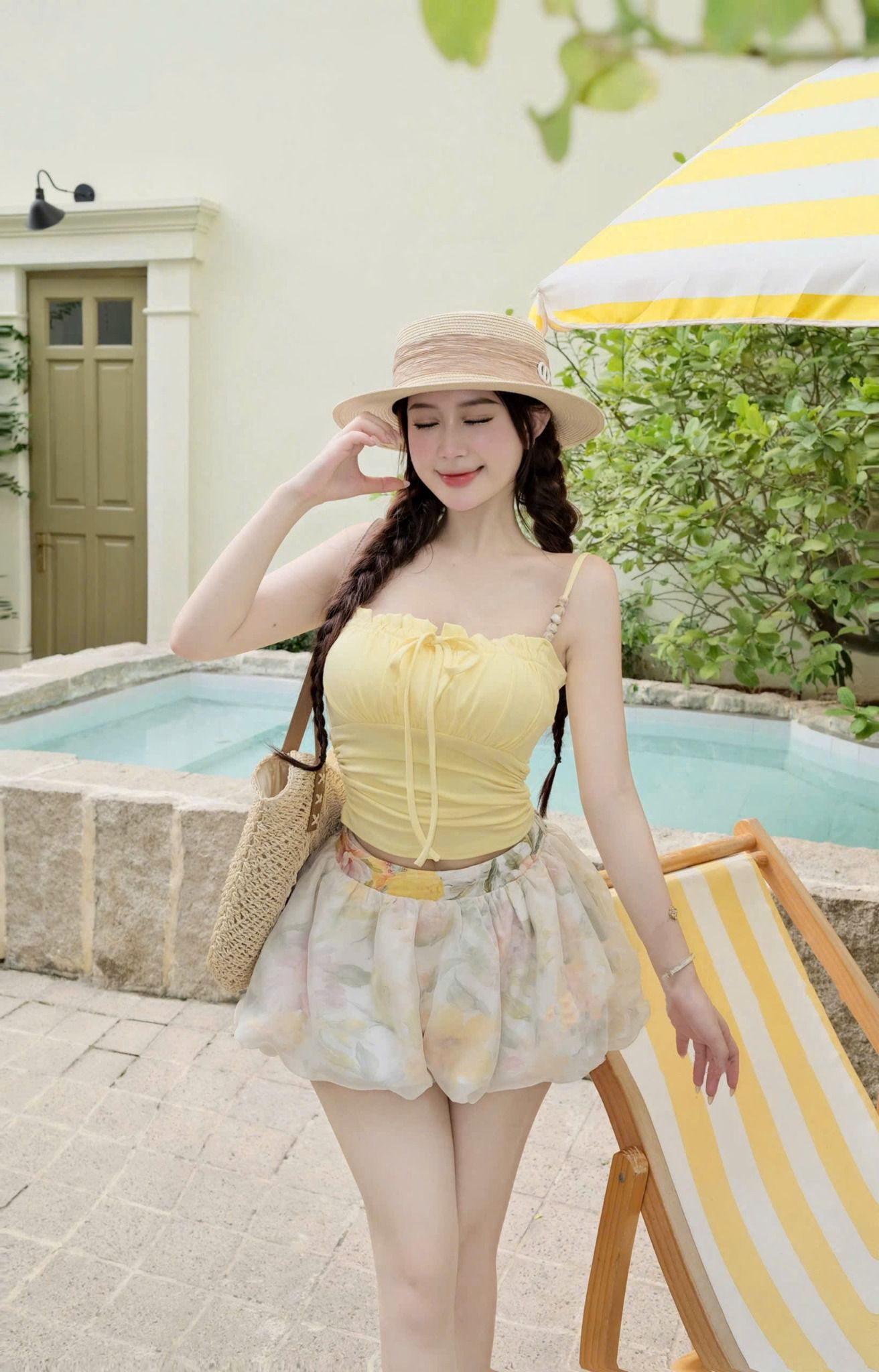 Set áo hai dây cột nơ mix chân váy họa tiết loang màu - VÀNG - Q129 ( eo S<68, M<72 )